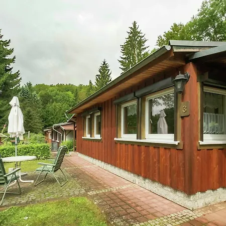 Spacious In Germany With Garden