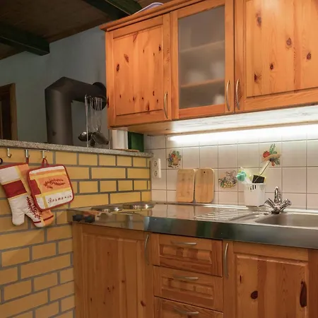 Spacious In Germany With Garden * Neustadt